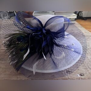 Anna Wang Elegant Blue and White Women's Hat